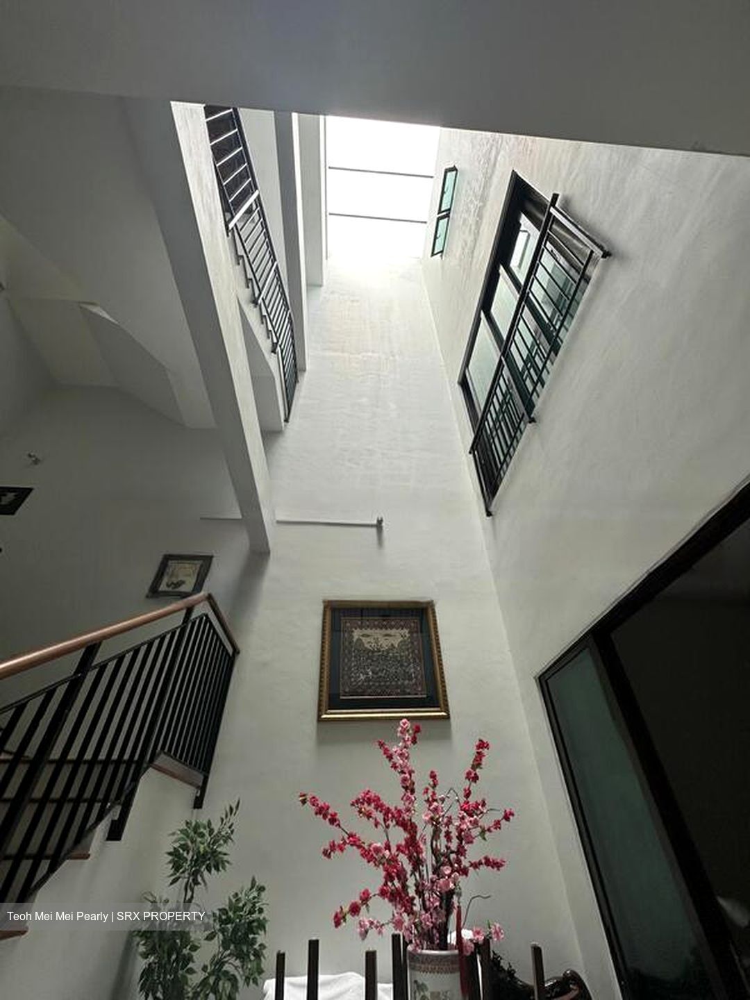 Sembawang Hills Estate (D20), Terrace #425980771